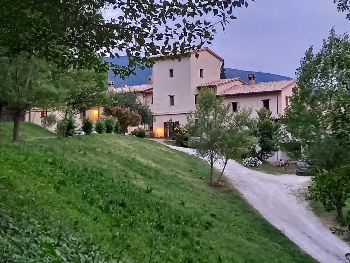 Agriturismo Il Covo Del Solengo Valtopina エクステリア 写真