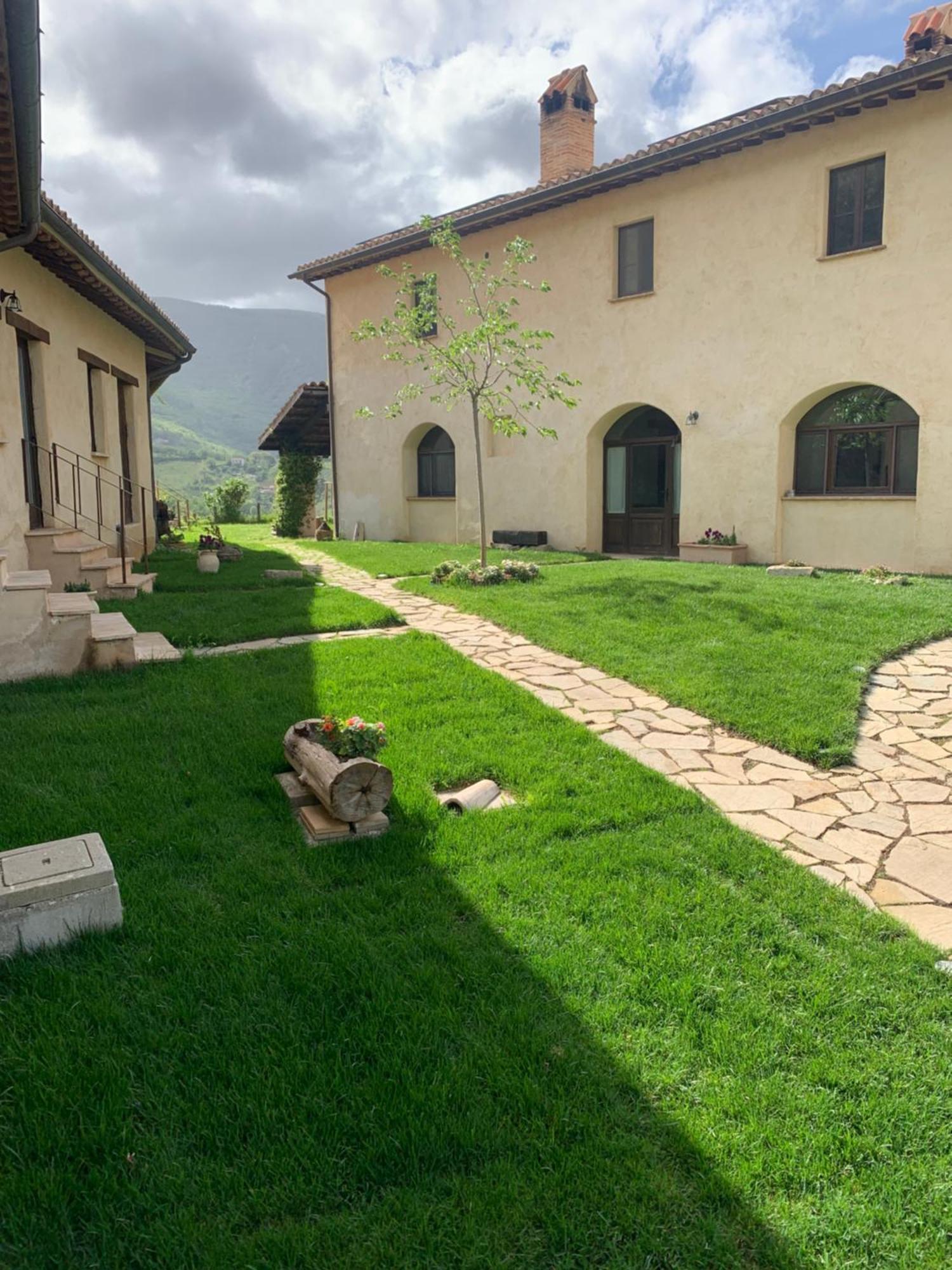 Agriturismo Il Covo Del Solengo Valtopina エクステリア 写真